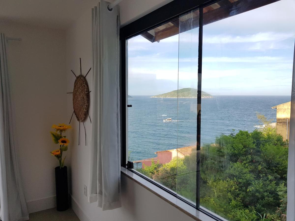 Apartamento com Vista do Mar